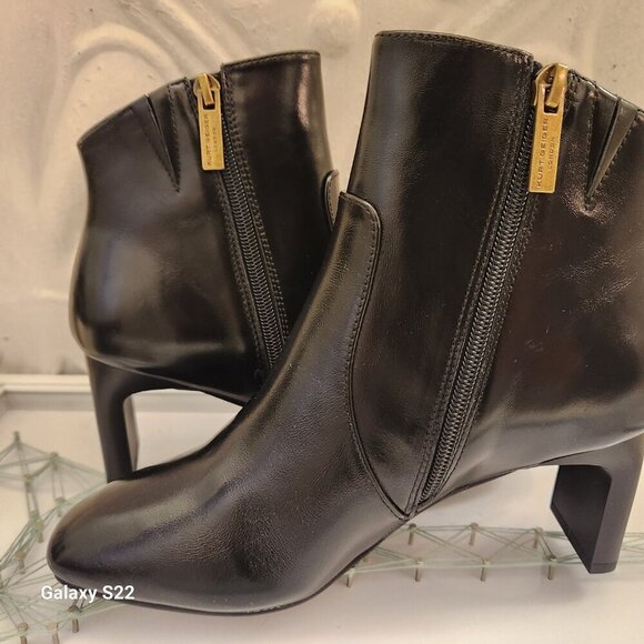 Kurt Geiger London Black Leather Chelsea Square Toe Booties. NIB. Various. - Picture 6 of 13